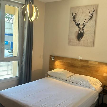 Hotel In Paris Aubervilliers Exterior photo